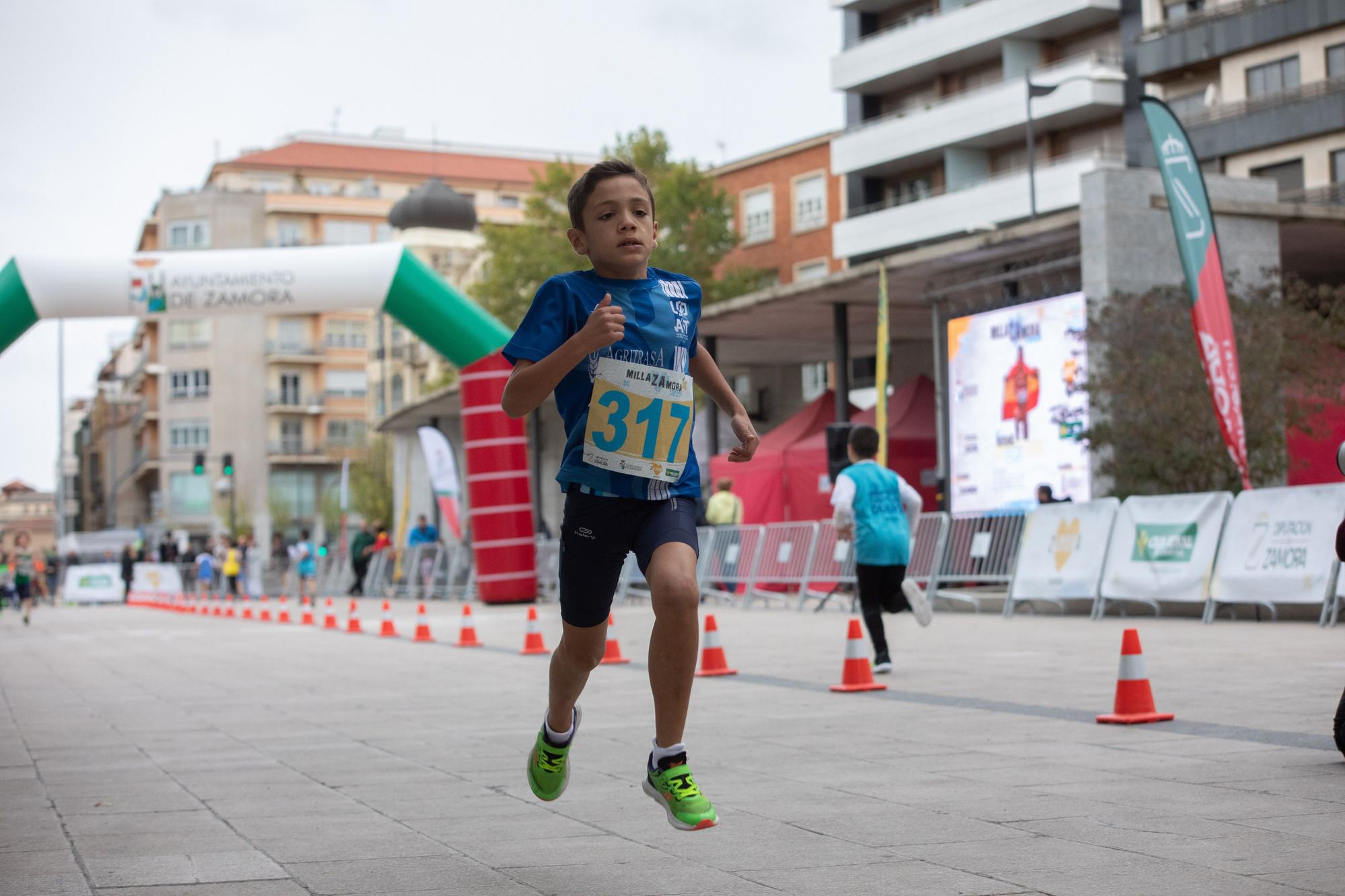 GALERÍA | La milla urbana de atletismo en Zamora, en imágenes