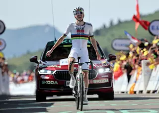 La etapa 12 del Tour de Francia, en imágenes