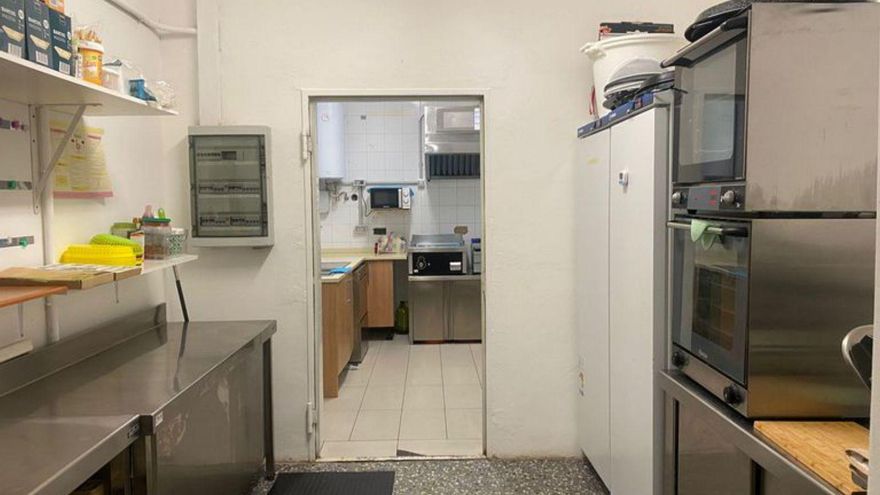 La cocina de las piscinas, ya rehabilitada. | SERVICIO ESPECIAL