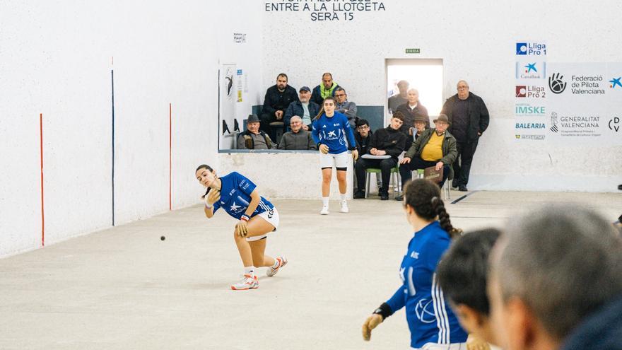 L&#039;equip Ajuntament de Tavernes de la Valldigna, campió de la primera fase