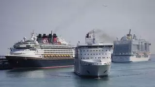 La surrealista súplica de una pareja al perder un crucero: "Oh, capitán..."