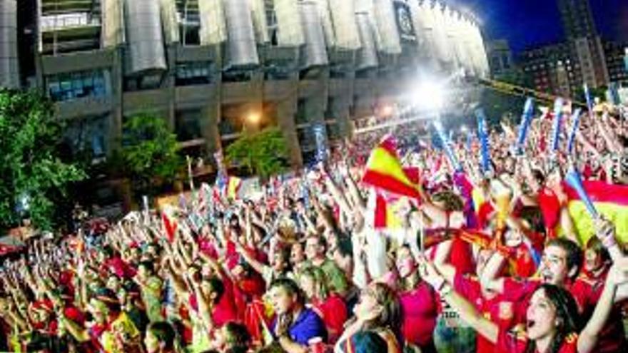 Pegados al televisor con La Roja