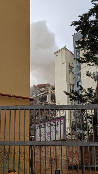 Fuerte explosión destruye un edificio en Madrid