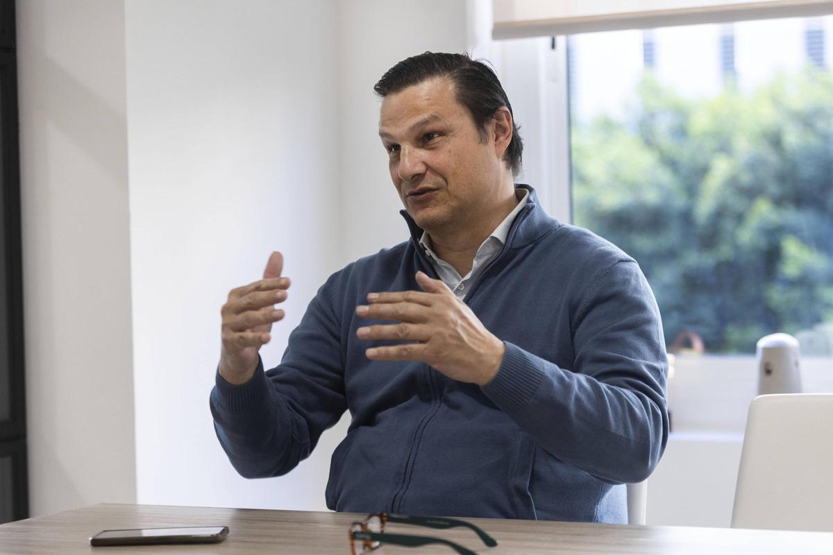 Lorenzo Serratosa, presidente de Substrate AI, durante la entrevista con Levante-EMV.