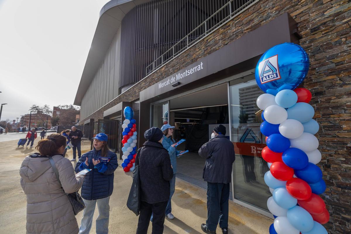El nuevo mercado de Montserrat, durante la reciente inauguración del súper de Aldi, en Barcelona.