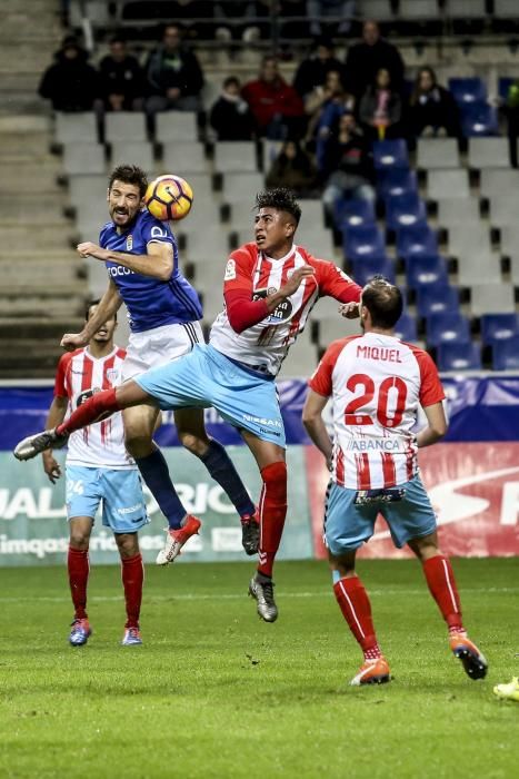 El partido entre el Real Oviedo y el Lugo, en imágenes