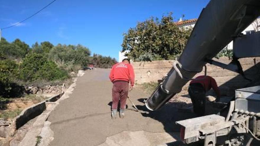 Labores con hormigón a base de escombros reciclados.