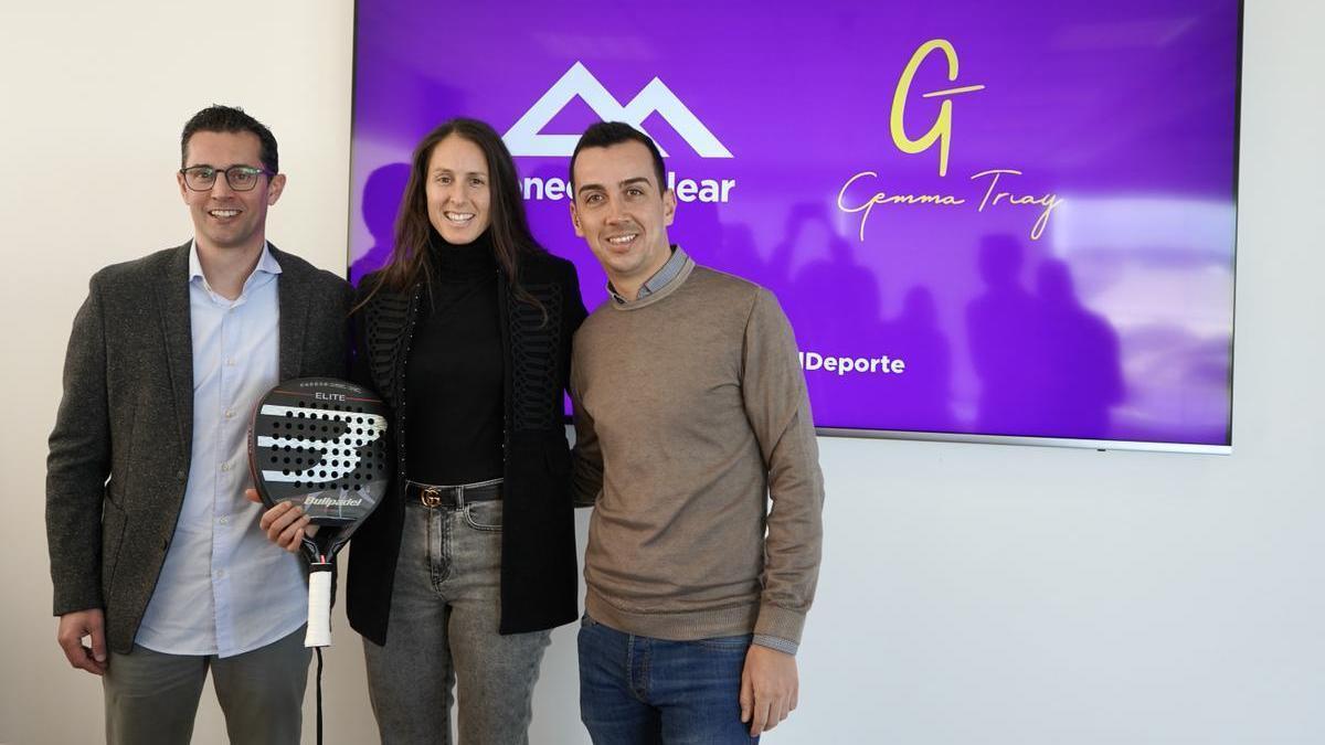 Gemma Triay, junto al CEO de ConectaBalear Joan Miquel Duran y el Director de Operaciones, Sebastián Riera