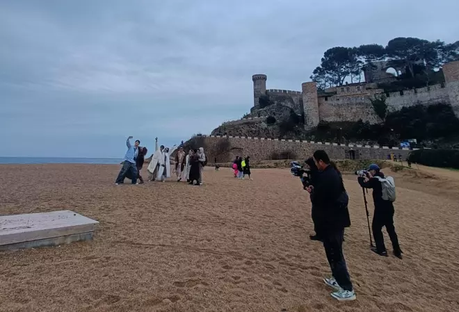 Les fotos del rodatge del reality xinès a Tossa de Mar
