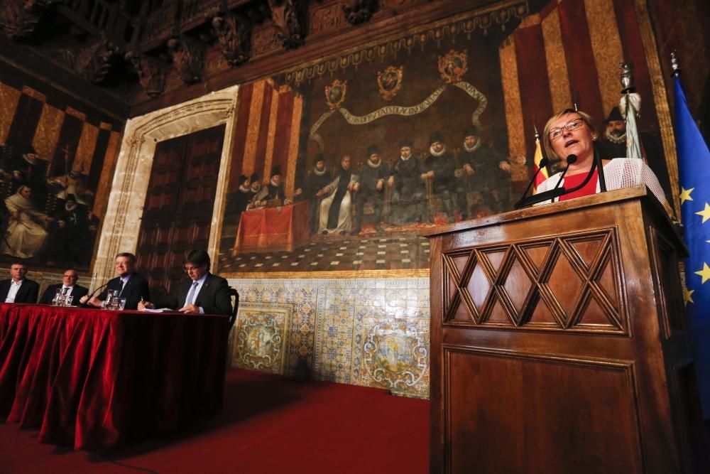 Cumbre bilateral entre Puig y Puigdemont en Valencia