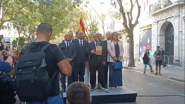 A PIE DE CALLE | Discurso de Laporta en la ofrenda floral