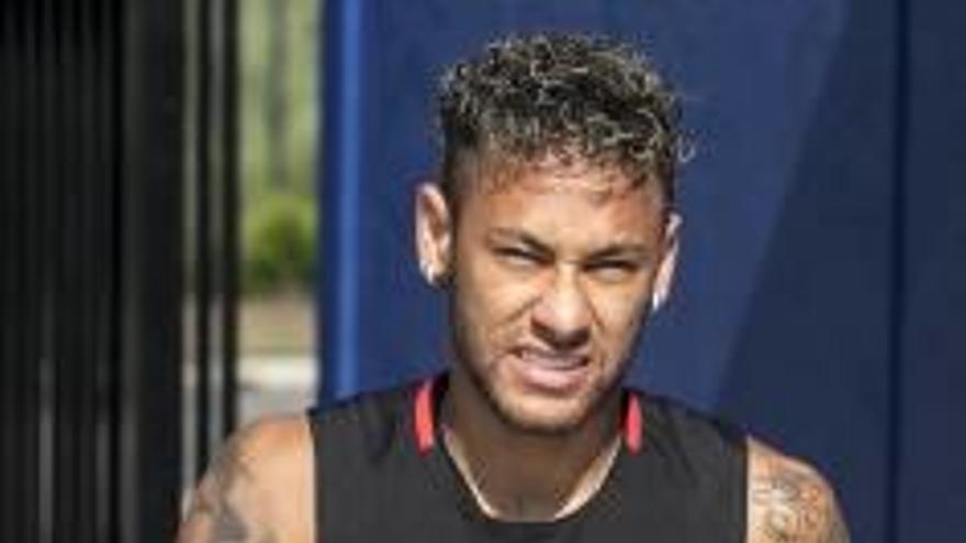 Neymar acapara l&#039;atenció.