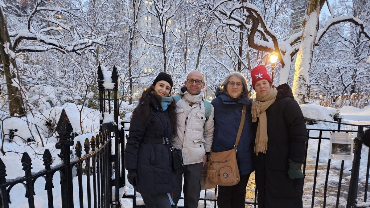 Video | Una familia extremeña, atrapada en la histórica nevada que ha paralizado Nueva York