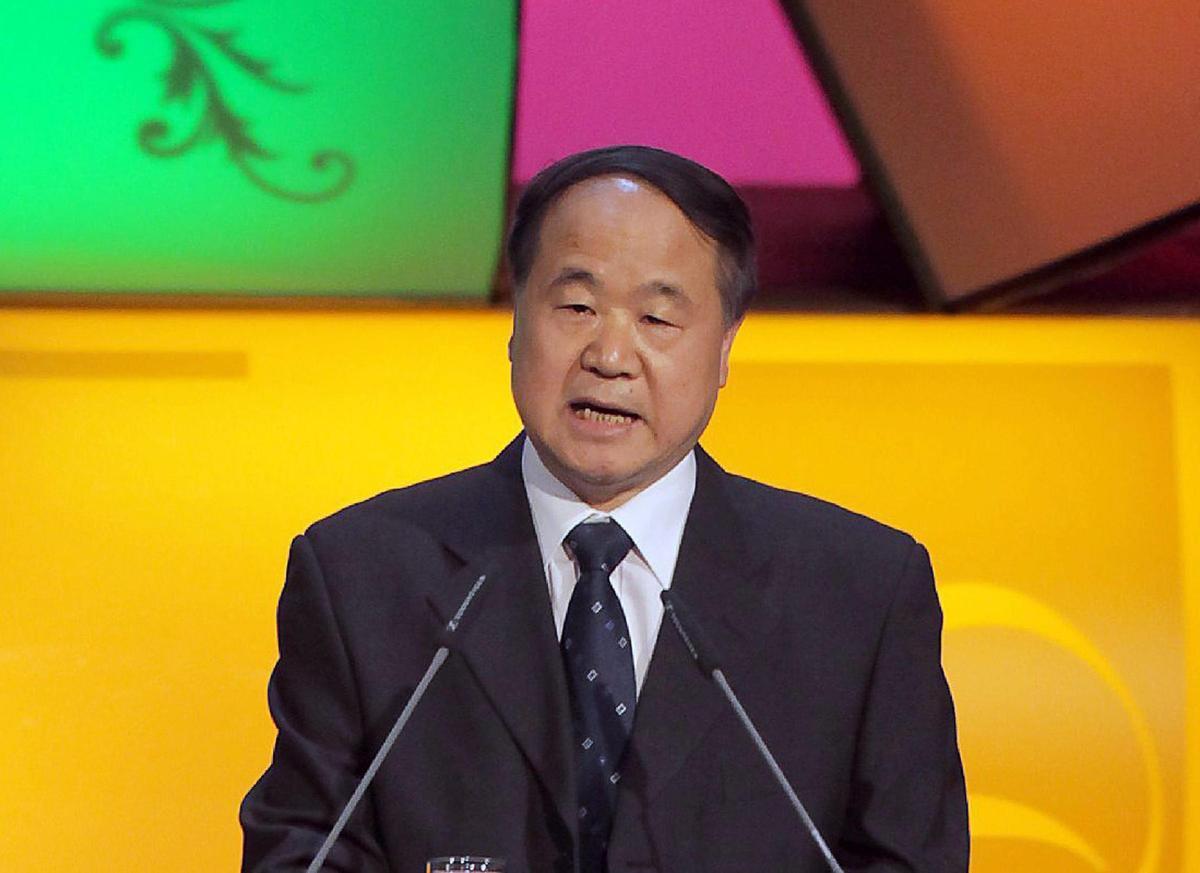 El Nobel de Literatura chino Mo Yan.