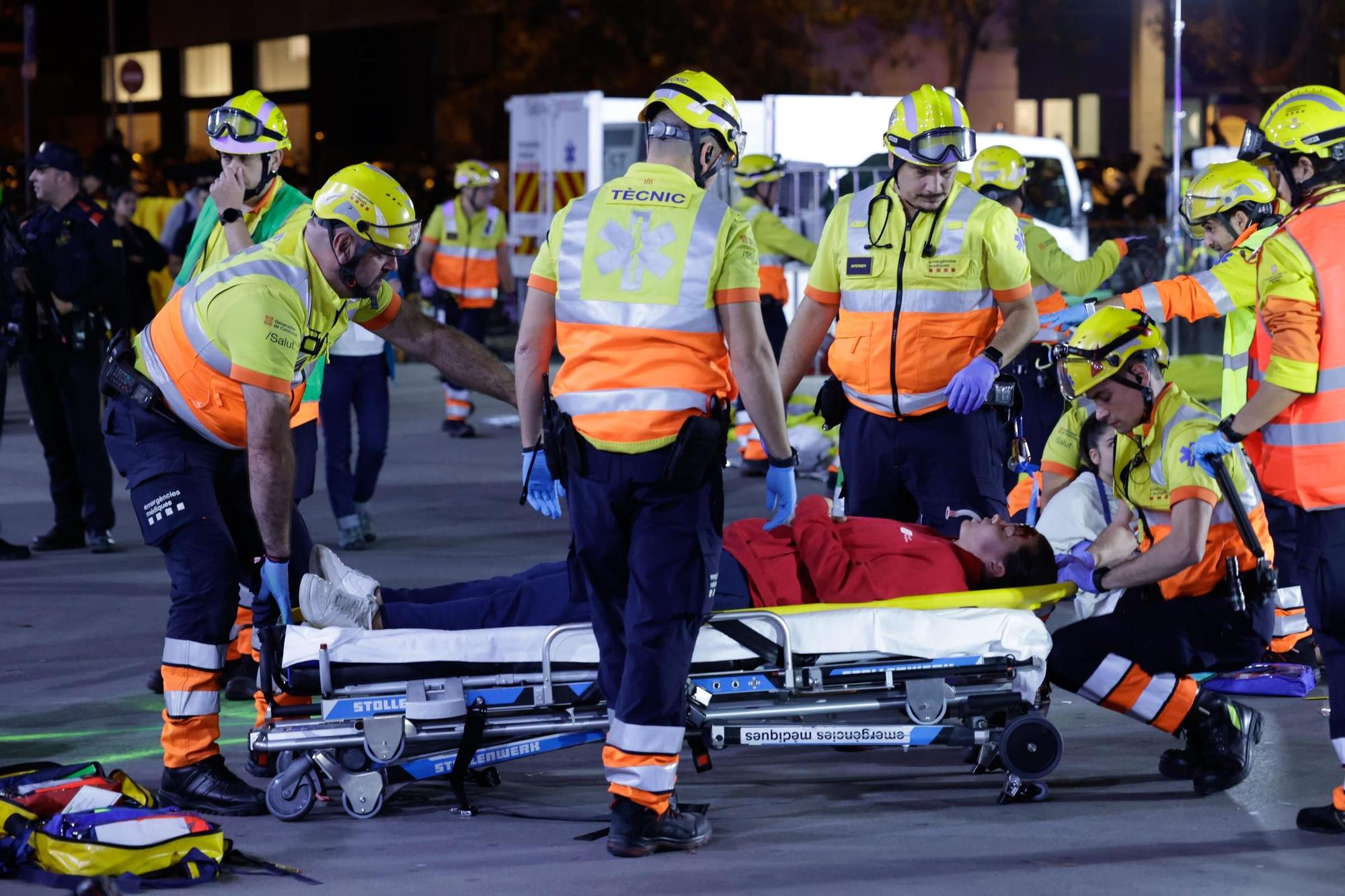 EN FOTOS | Un gran simulacre a Sants posa a prova la resposta a un atemptat terrorista