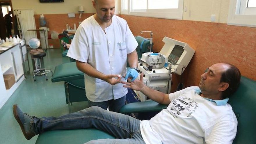 Donación en el Centro de Transfusiones ubicado en el Hospital Civil.