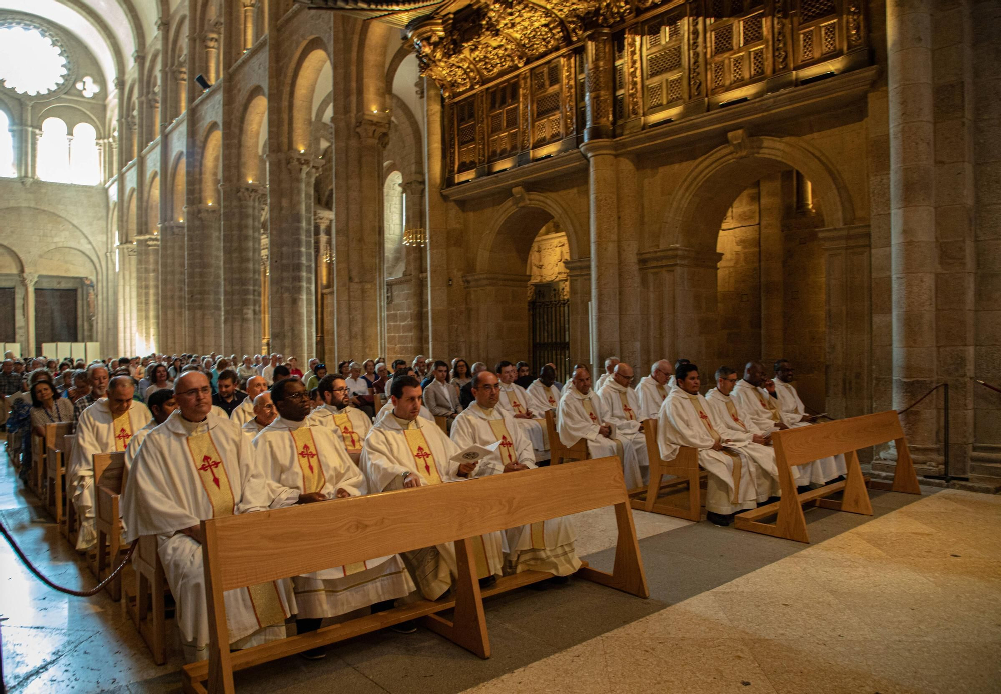 Ordenación de dos nuevos diáconos en la Catedral