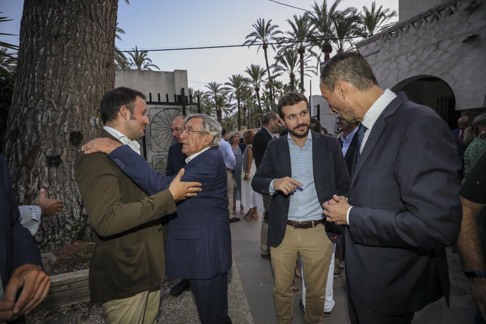 Pablo Casado acude a una celebración familar celebrada en el Huerto del Cura