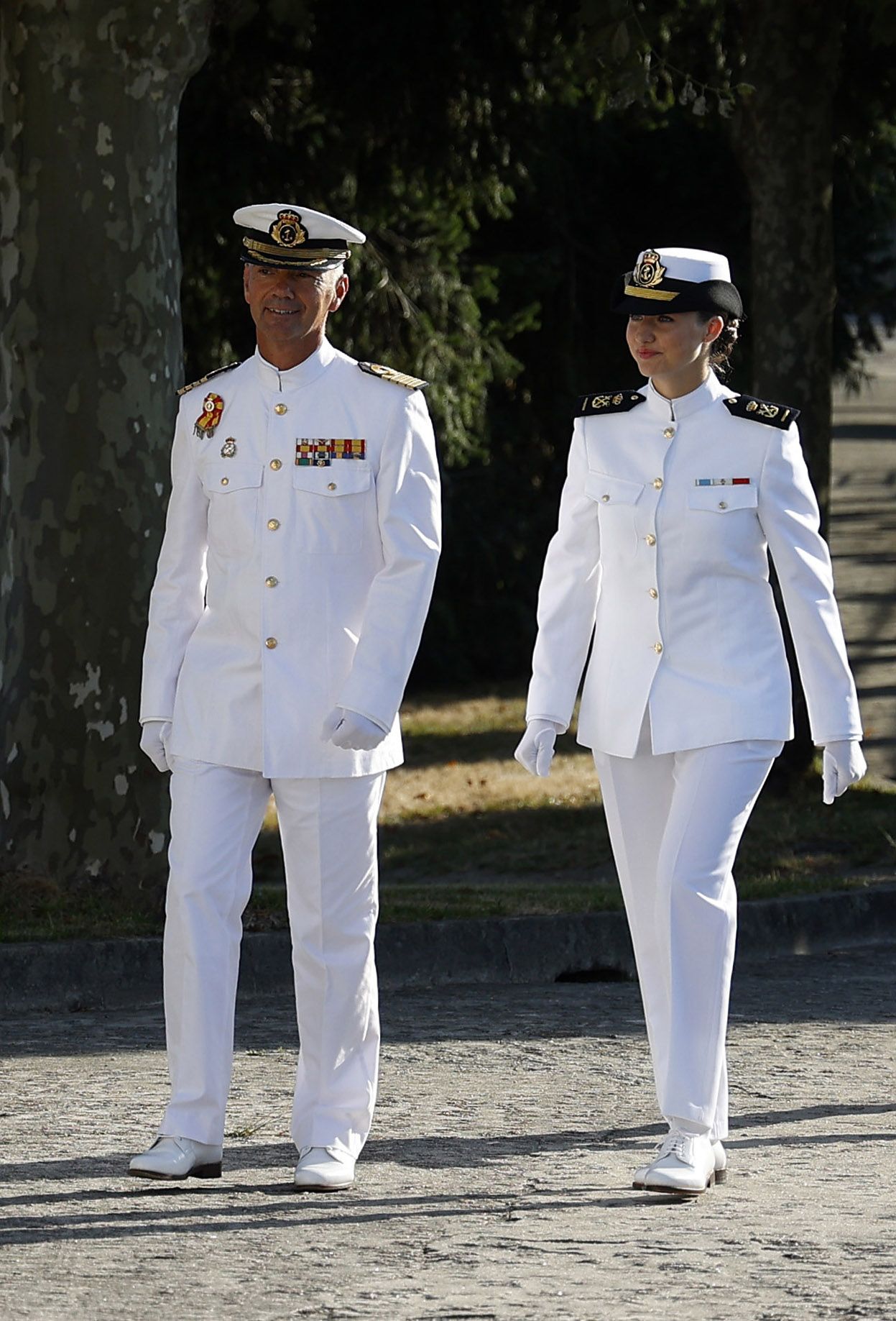 Leonor conoce de primera mano la Escuela Naval de Marín