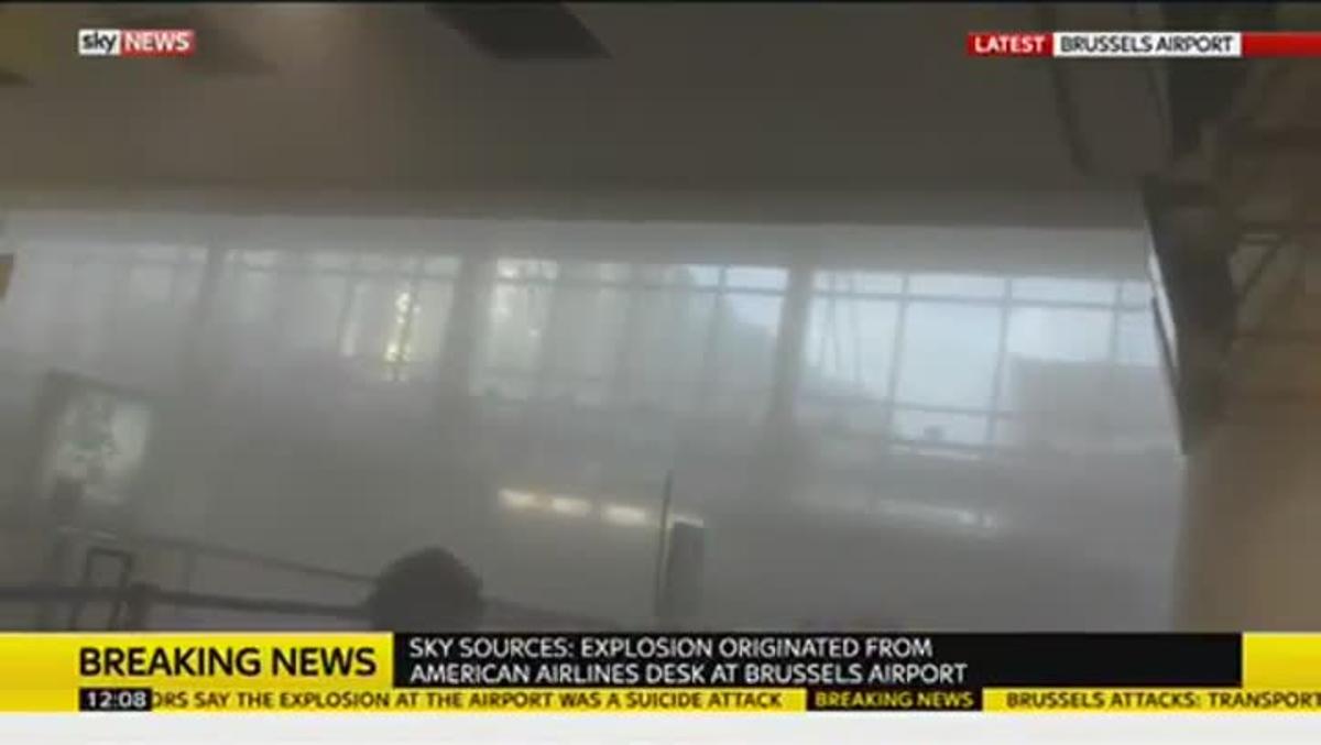 Imatges de l’aeroport de Brussel·les després de les explosions.