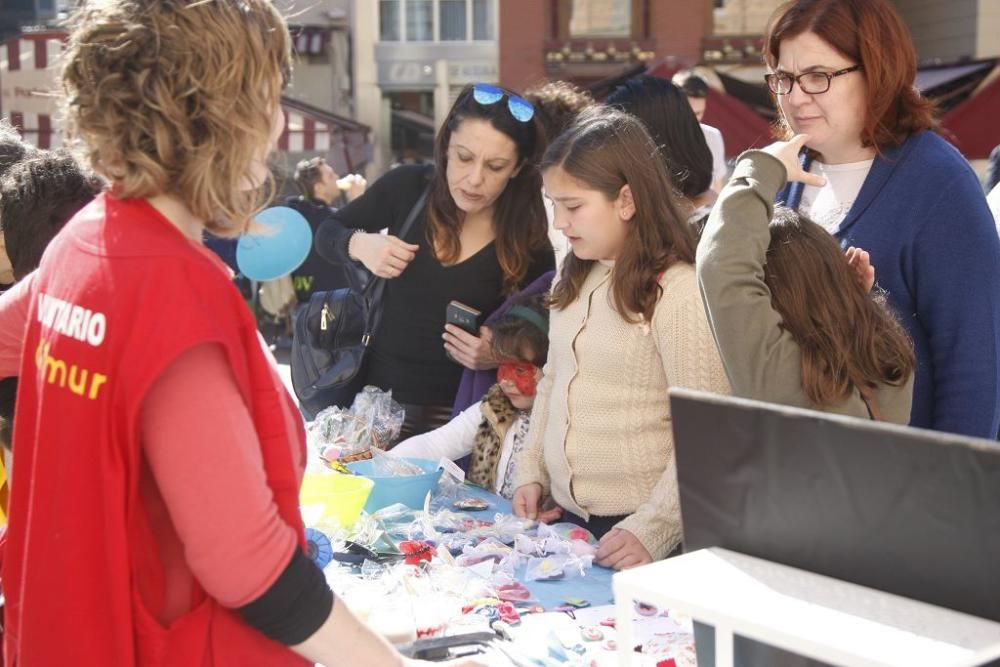 Fiesta infantil que la Asociación de Familiares de Niños con Cáncer (Afacmur)