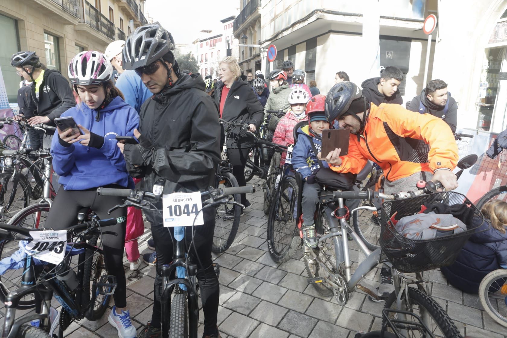 Búscate en la Diada Ciclista de Sant Sebastià