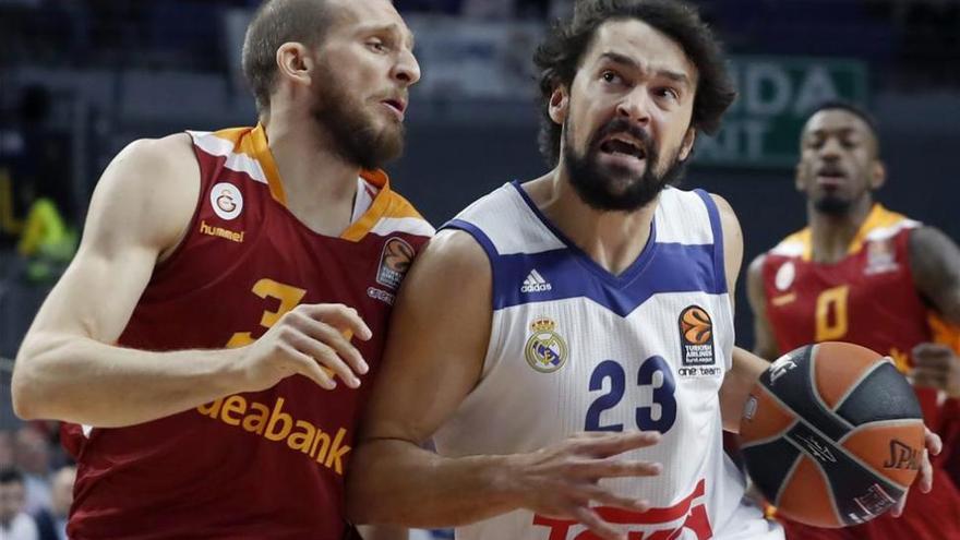 El poder anotador de Llull salva a un Madrid plano (90-81)