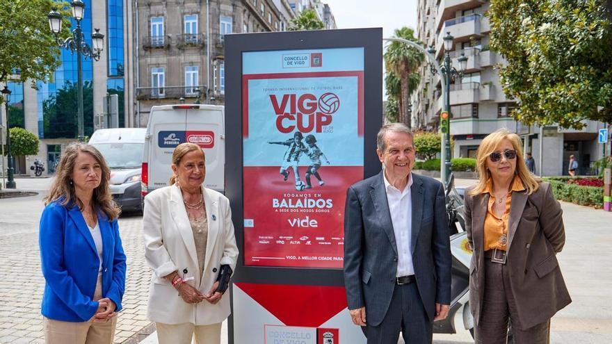 Vigo despliega 15 nuevos mupis digitales para reforzar la in