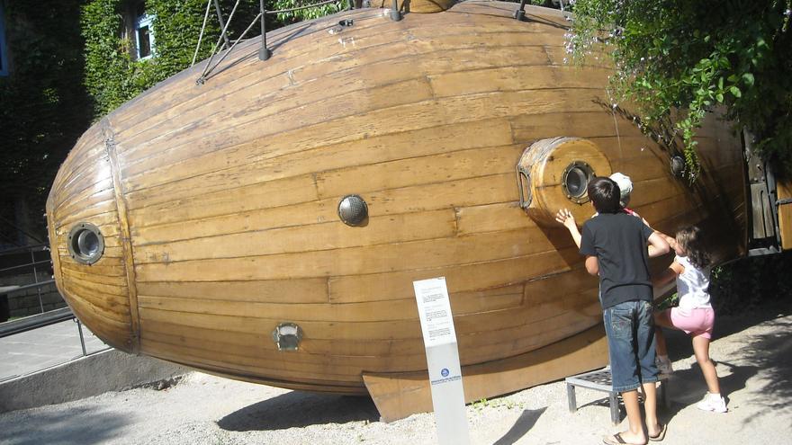 L&#039;&quot;Ictineu I&quot; de Monturiol fa la seva última immersió al Museu Marítim de Barcelona