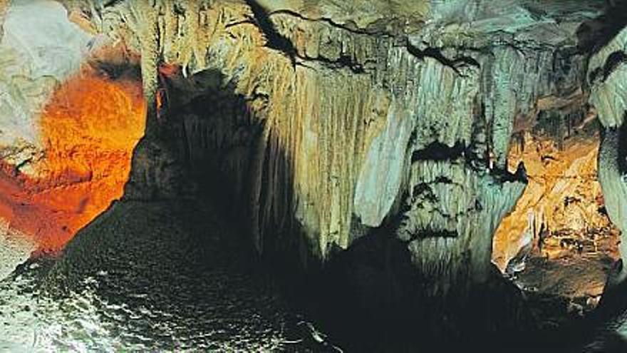 Vista panorámica de 360 grados de El Camarín que se contempla en la visita virtual a la cueva de Candamo.