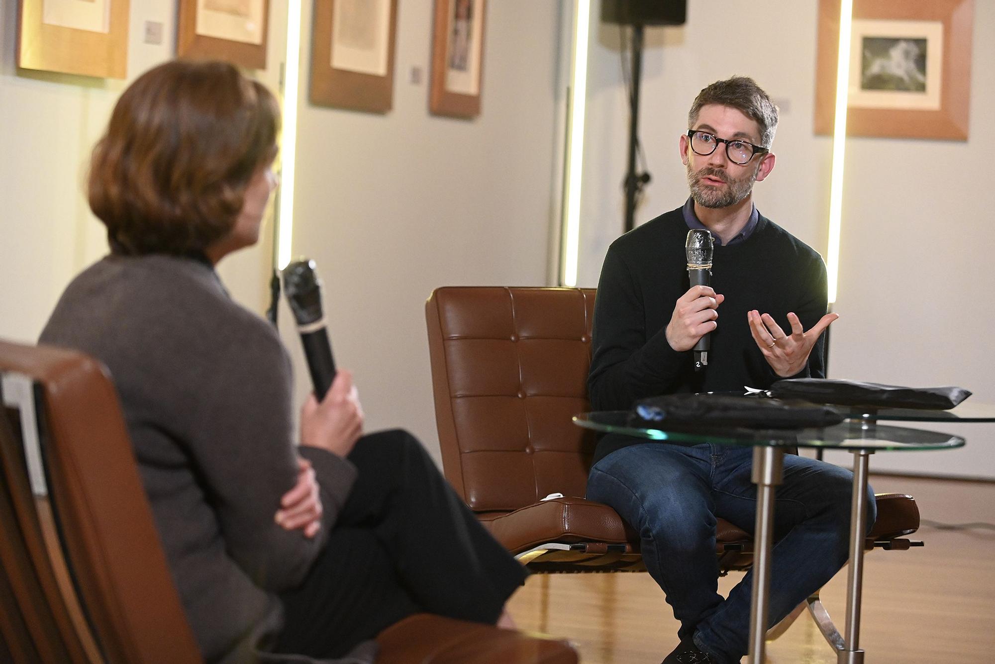 Sara Mesa inaugura el ciclo 'Intercanvis. Club de cultura', en el Museu de Belles Arts de Castelló