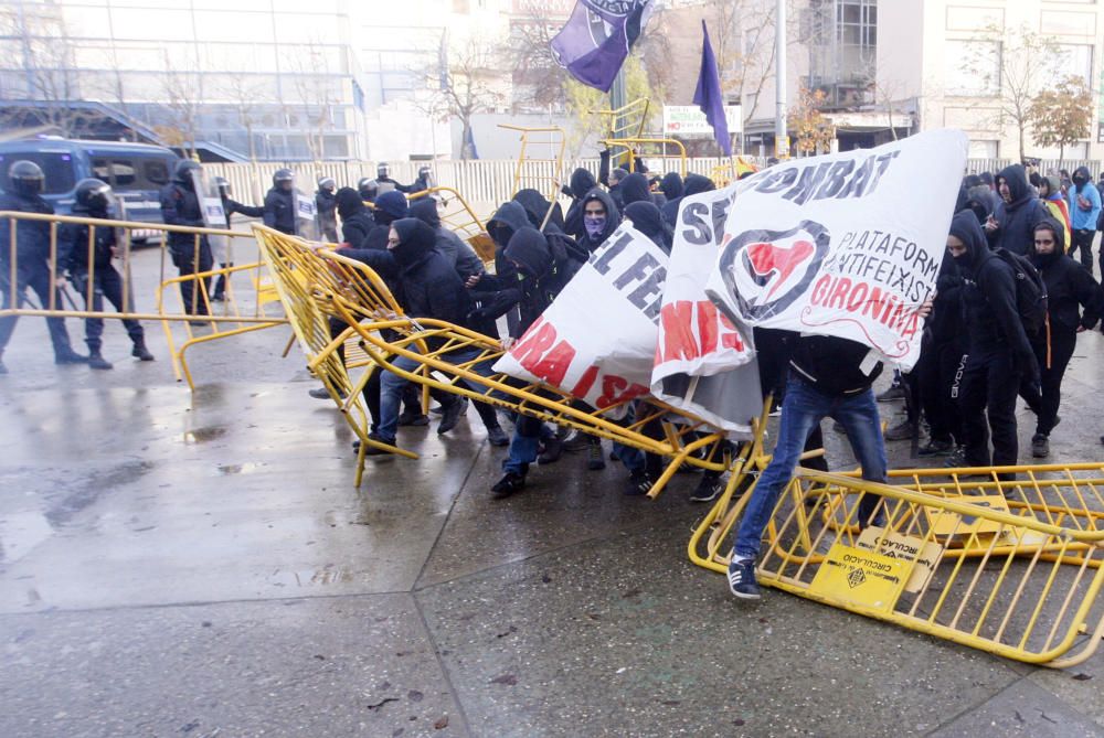 Manifestació antiborbònica a Girona