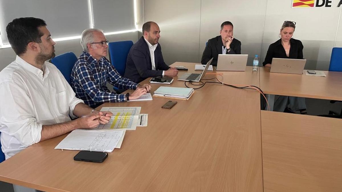 Un momento del equipo del Gobierno de Aragón en la reunión online.