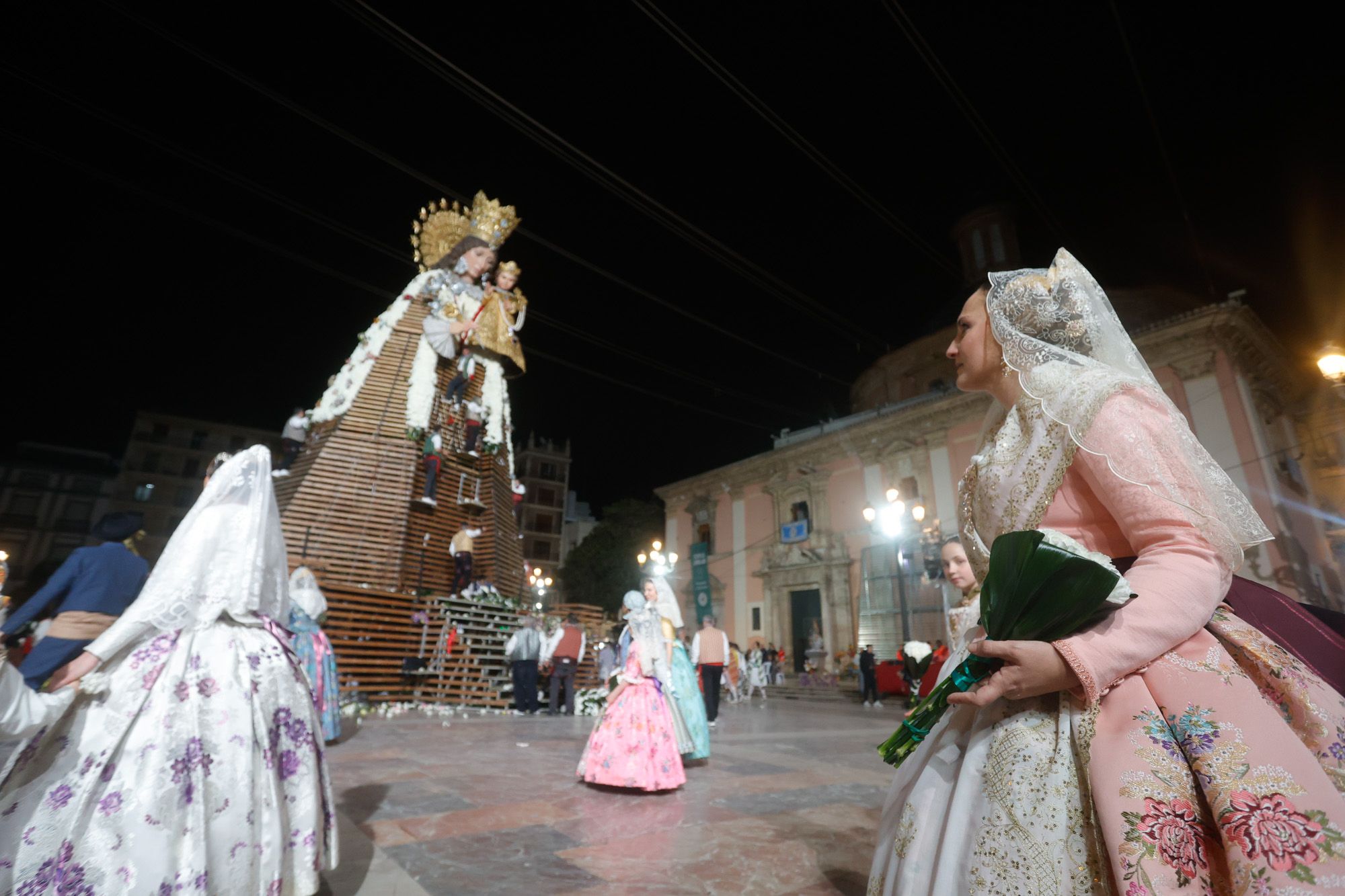 Todas las fotos de la Ofrenda del 17 de marzo por la calle San Vicente de 19:00 a 20:00 horas