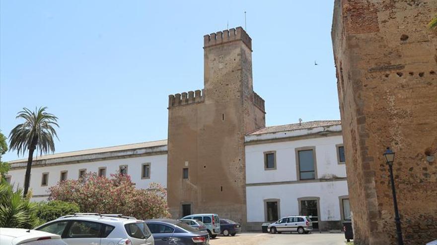 Turismo abre esta noche cuatro de los principales monumentos pacenses