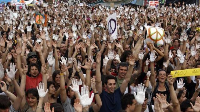 Concentració d’indignats  a la plaça de Catalunya  de Barcelona,  el 27 de maig del 2011. | JULIO CARBÓ