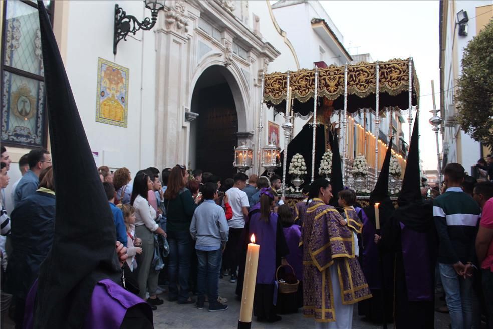 FOTOGALERÍA / El Lunes Santo en la provincia