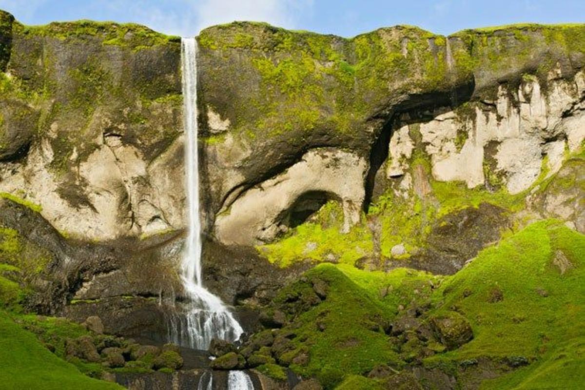 Cascada Fagrifoss, en el área de Lakagigar, en Islandia.