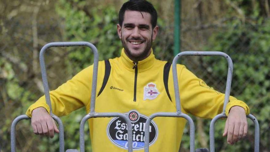 Pablo Insua, tras la sesión matinal de ayer en la ciudad deportiva de Abegondo.