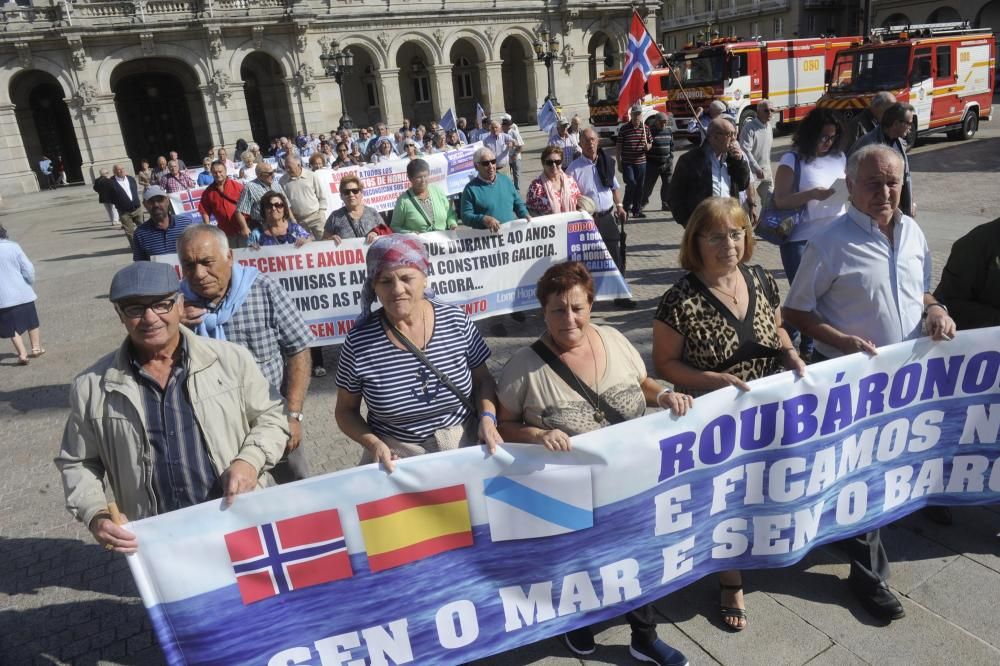 Marineros que trabajaron en Noruega vuelven a exigir el pago de sus pensiones