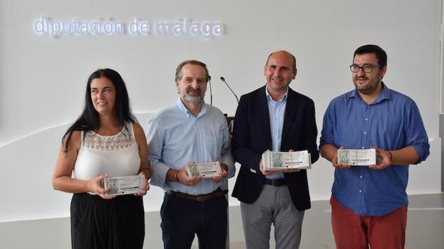 Francisco Conejo, Guzmán Ahumada,Gonzalo Sichar, y Rosa Galindo, en la Diputación.