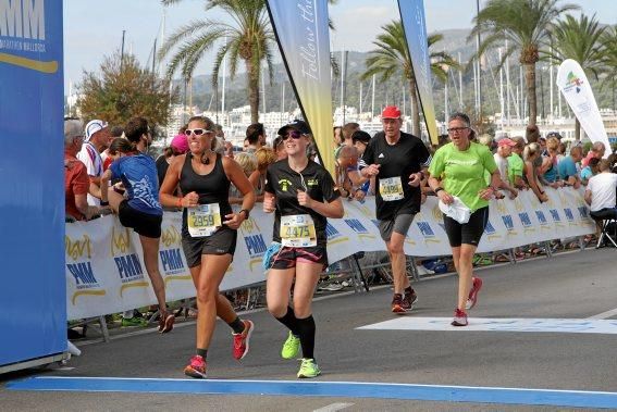 9.000 Läufer aus 49 Ländern gingen am Sonntag den 15.10 an den Start. In der Marathon - Disziplin gingen die Deutschen leer aus.