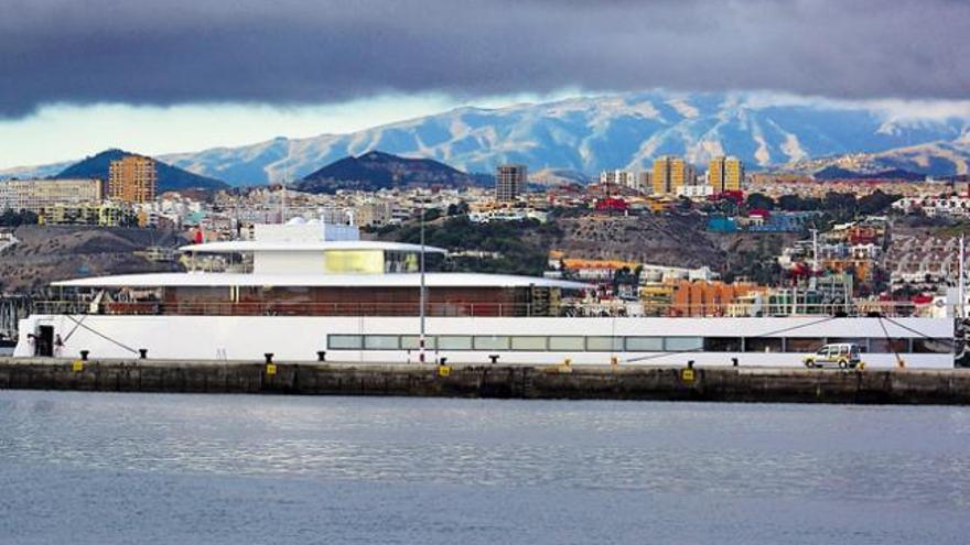 El ´Venus´, atracado en el puerto de Las Palmas de Gran Canaria el pasado lunes.