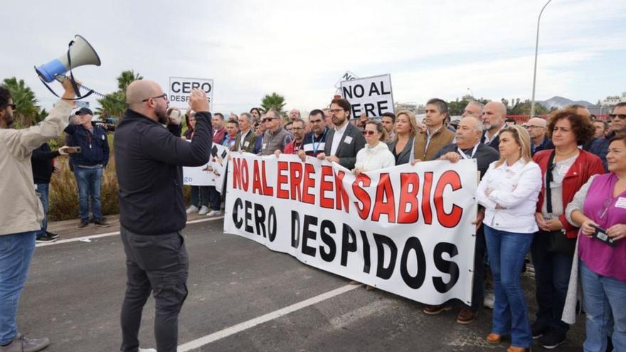 PP, PSOE y Sumar se ponen de acuerdo en el Congreso para garantizar la continuidad de Sabic en Cartagena