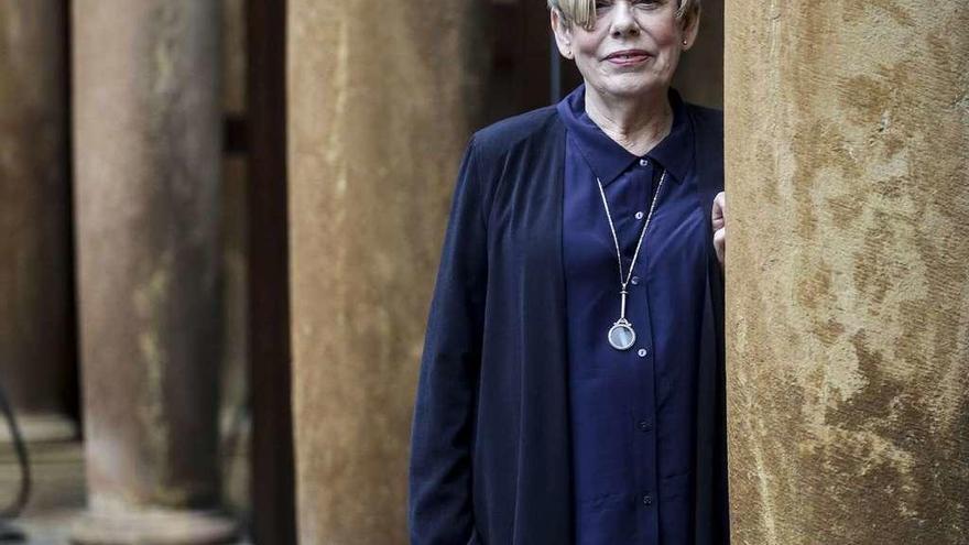 Karen Armstrong: &quot;Lo que necesita el ser humano de hoy es silencio&quot;