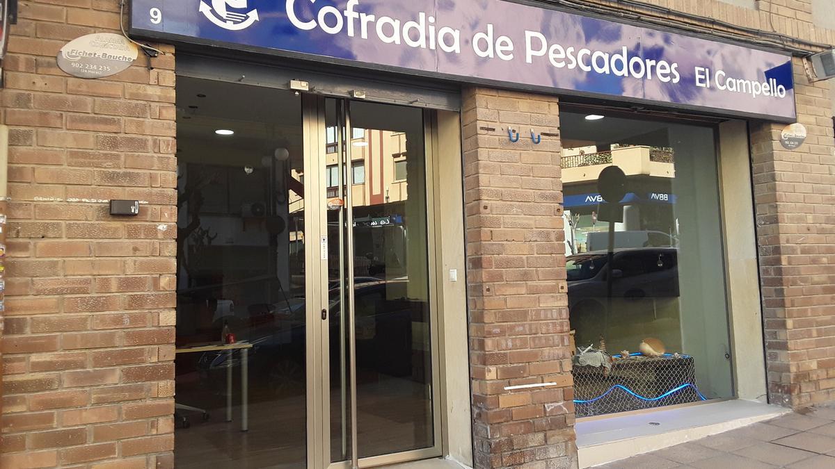 La Cofradía de Pescadores abre una oficina en el Carrerlamar