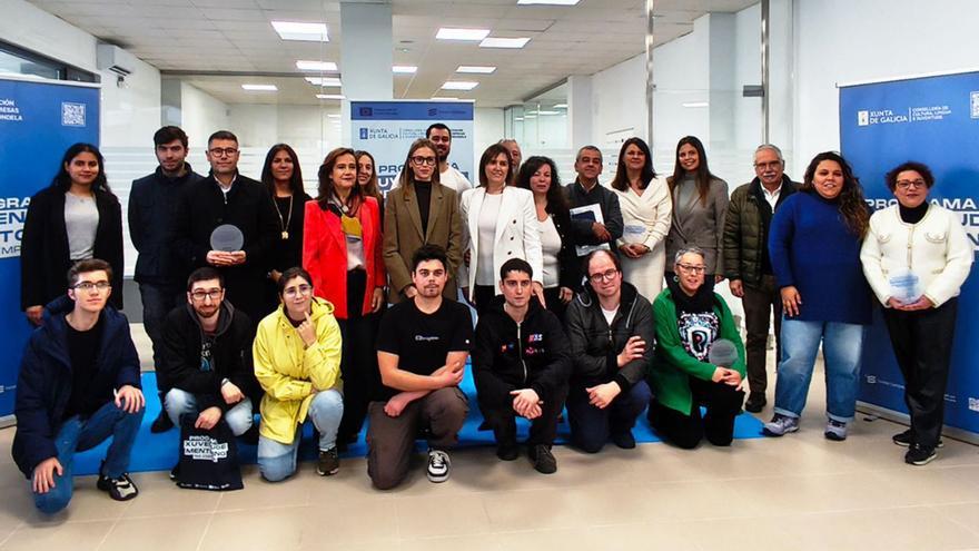 Los participantes en el programa Xuventude Mentoring na Empresa de Redondela.