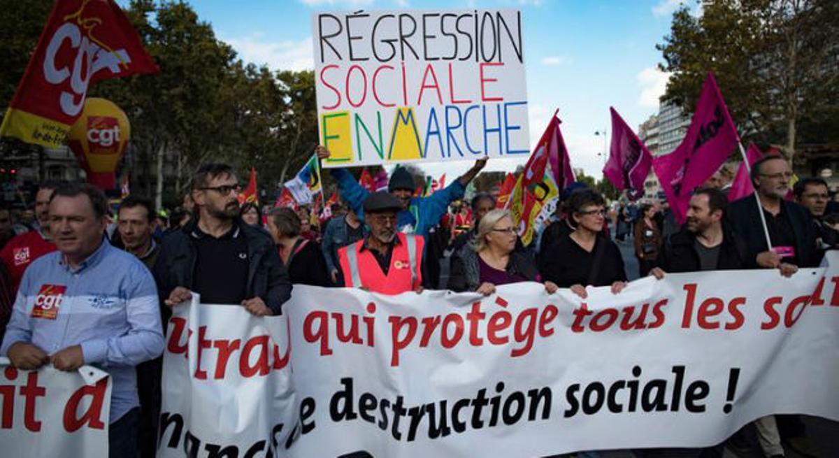 Milers de sindicalistes protesten a París contra Macron