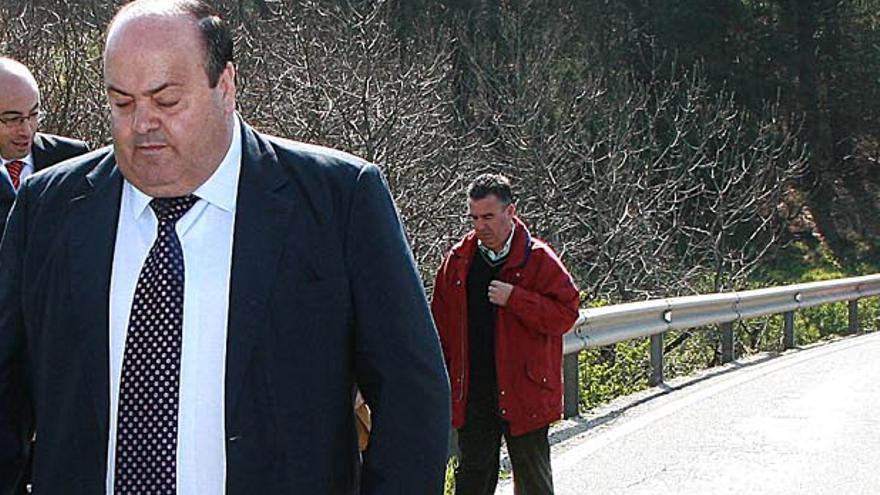 Condenado por prevaricación el alcalde de Coristanco durante 24 años