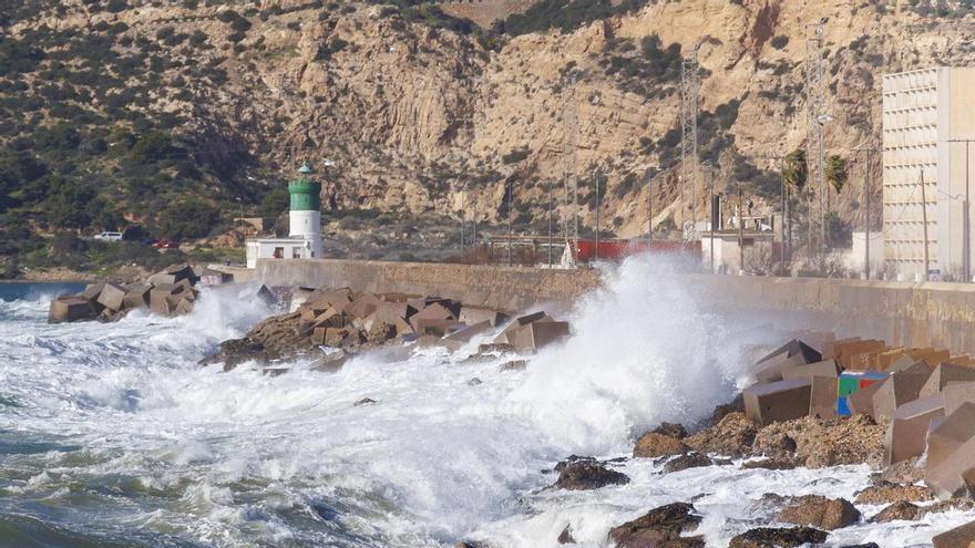 La Aemet pone en alerta amarilla por vientos y fenómenos costeros a varias zonas de la Región de Murcia para el Domingo de Ramos